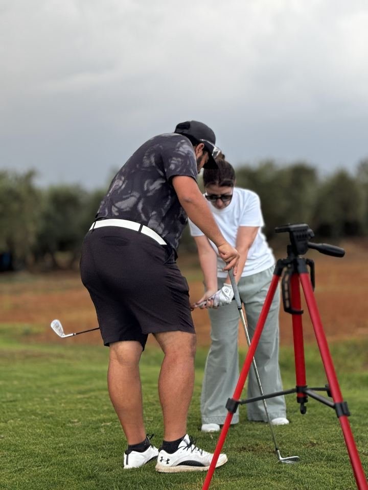 Analyse vidéo d'un swing au practice